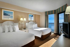 Enjoy ocean views from the balcony and relax in comfort with two single beds and a flat-screen TV.