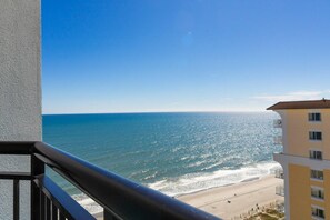Property grounds - Seaside Luxury: 18th Floor Ocean View Studio (Myrtle Beach)