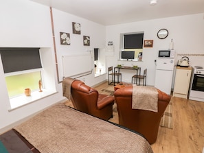 Living area - Barn 3 (Swansea)
