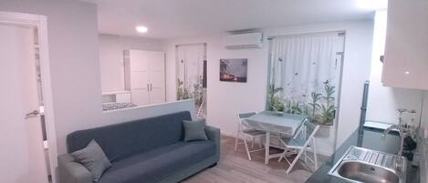 Téléviseur connecté, livres