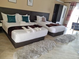 Standard Room | 1 bedroom, individually decorated, individually furnished, desk