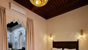 Unclassified image, 3 of 17, button - RIAD CONTESSA (Marrakech)