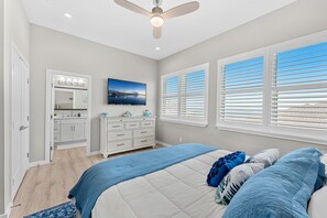 4 dormitorios, tabla de planchar con plancha, wifi y ropa de cama