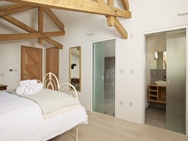 3 habitaciones, wifi gratis y decoración personalizada