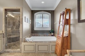 Hair dryer, towels, soap, shampoo - EV-Friendly Beach Home | Tesla Charger, Pool & Pets (Isle of Palms)
