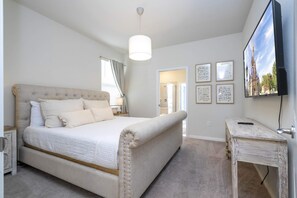 6 chambres, bureau, fer et planche Ă repasser, Wi-Fi
