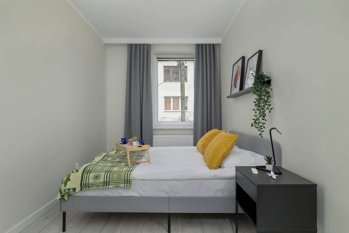 2 dormitorios, tabla de planchar con plancha, wifi y ropa de cama