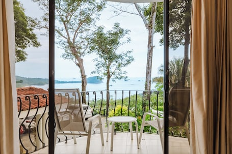 Superior Room Ocean View | In-room safe, iron/ironing board, free WiFi, bed sheets