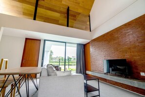 2 عدّة غرف نوم ومكواة/لوح كي وواي فاي مجانًا