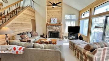 Smart TV, fireplace, DVD player, foosball