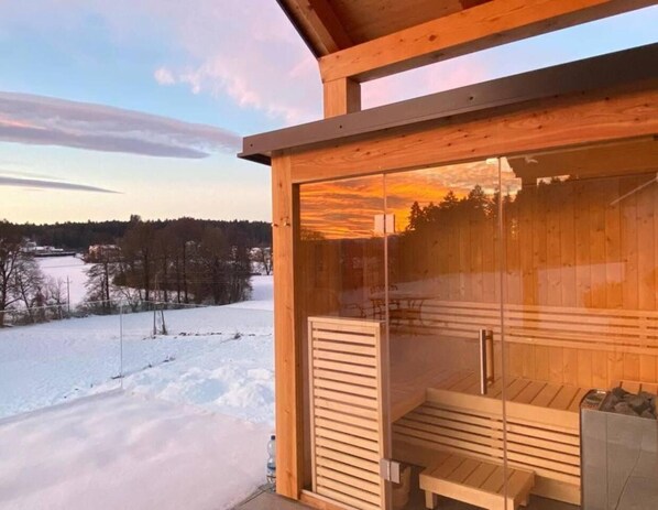 House | Sauna - Luxurious and Roomy Vacation Home With Sauna (Premstätten bei Vasoldsberg)