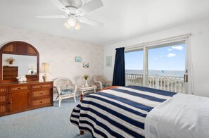 4 bedrooms, iron/ironing board