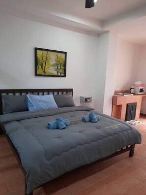 Room - White House by Sorot (Pattaya)