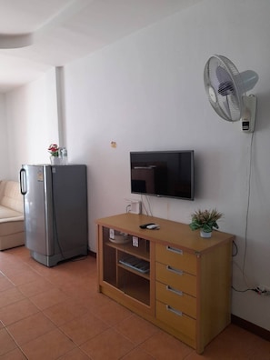 Superior Room | Living area | 32-inch flat-screen TV with cable channels