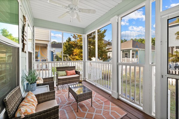 Terrace/patio - 30A/Dune Allen! Free Bikes+Golf Cart! Pool Access (Santa Rosa Beach)