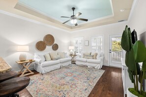 Smart TV - 30A/Dune Allen! Free Bikes+Golf Cart! Pool Access (Santa Rosa Beach)