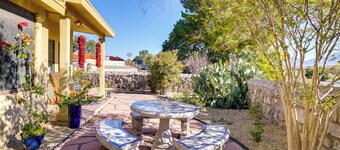 Las Cruces Vacation Rental With Mountain Views!