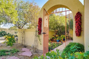 House (3 Bedrooms) | Interior - Las Cruces Vacation Rental With Mountain Views! (Las Cruces)