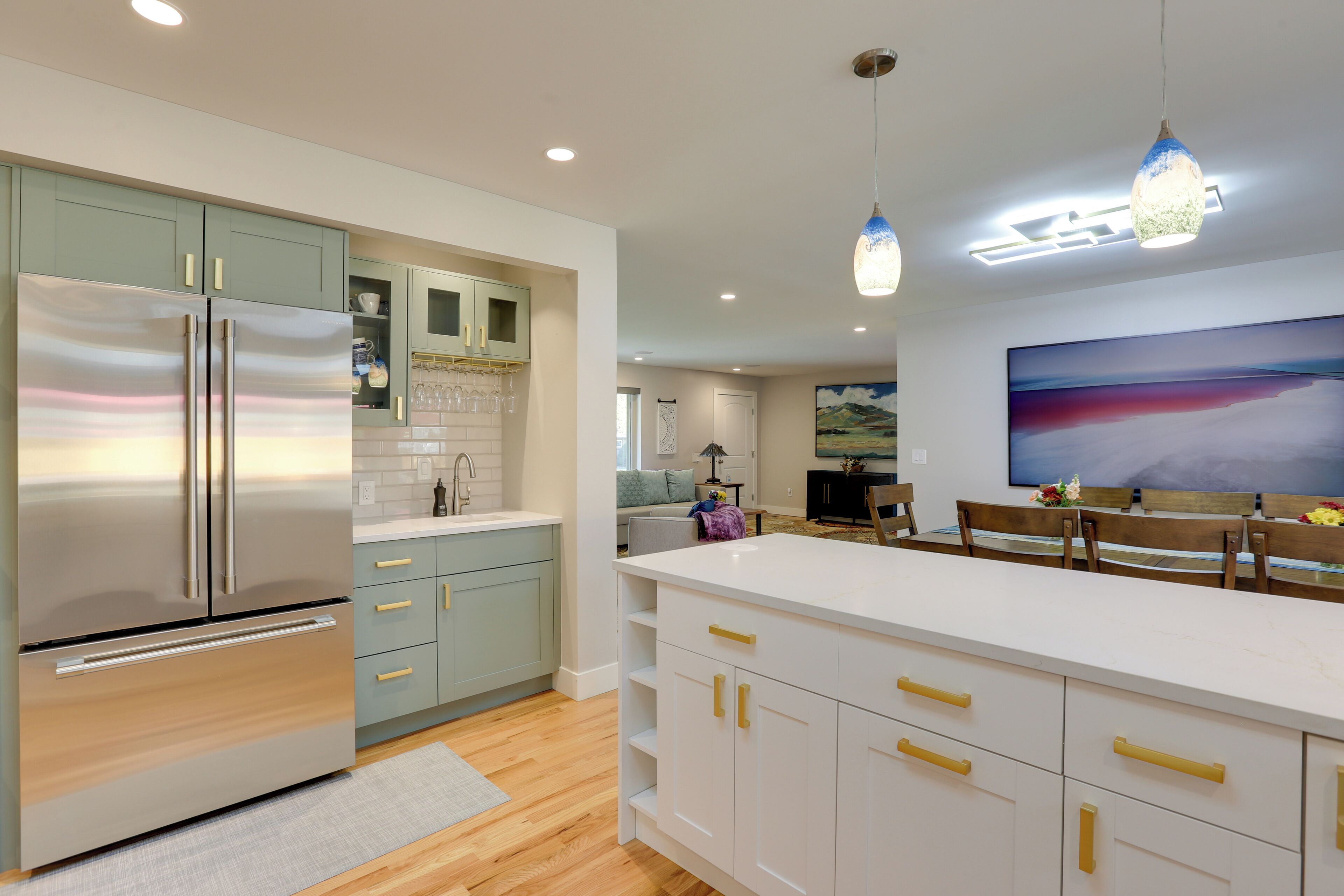 House (3 Bedrooms) | Interior