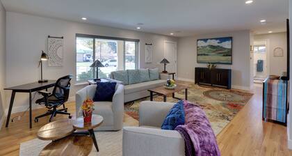 Modern Wheat Ridge Home w/ Private Hot Tub & Sauna