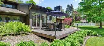 Cassopolis Vacation Home - Walk to Diamond Lake!