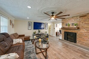 TV, fireplace - Goldsboro Vacation Rental w/ Large Backyard! (Goldsboro)