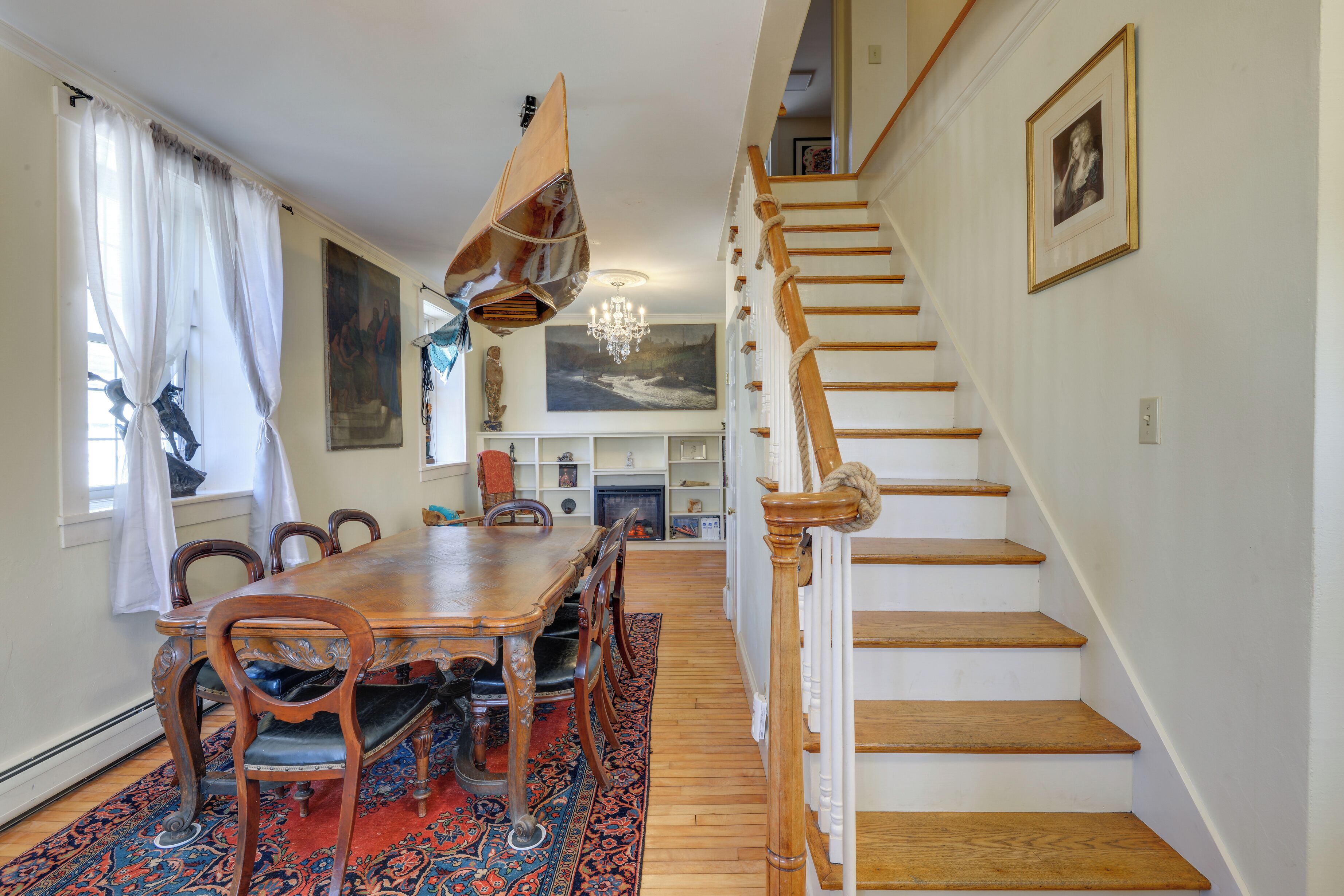 المنشأة من الداخل