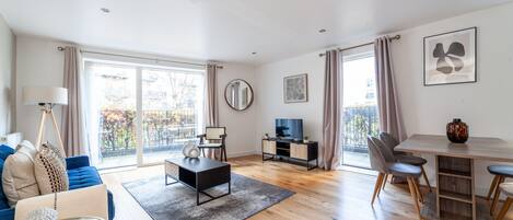 Apartment | Living area