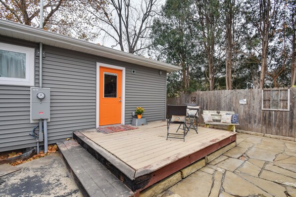 Cottage (2 Bedrooms) | Interior - Eclectic Iowa City Cottage w/ Fire Pit! (Iowa City)