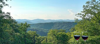 Mtn-view Blue Ridge Cabin on Over 2 Acres!