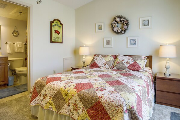 Interior - Walk to Ocean City Beach: Condo w/ Rooftop Deck (Ocean City)