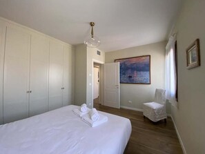 2 bedrooms, iron/ironing board, free WiFi, bed sheets - Ca' Magna Apartment (Venezia)
