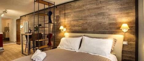 1 chambre, lit parapluie, Wi-Fi, draps fournis