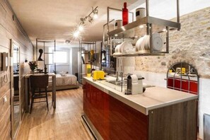 1 habitación, cuna de viaje, wifi y ropa de cama