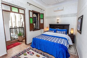 Premium Double Room | Egyptian cotton sheets, premium bedding, memory foam beds, in-room safe - Dar Salam Palm (Marrakech)