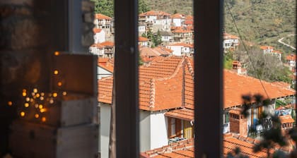 Dandy Villas Metsovo | Avo | Fireplace |Up to 6