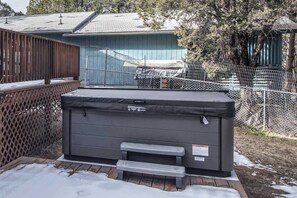 Baignoire à remous extérieure