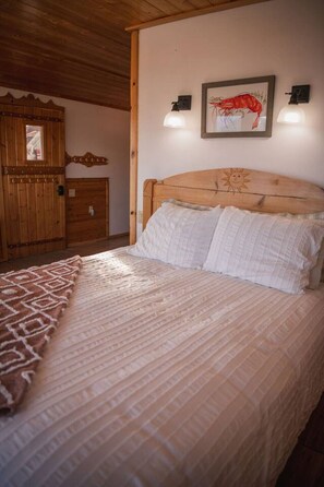 1 Schlafzimmer, Bügeleisen/Bügelbrett, Reisekinderbett, kostenloses WLAN