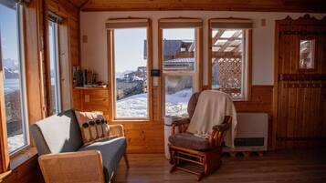 Böcker och en stereo