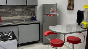Apartment with Nile view | 私人廚房 | 迷你雪櫃、微波爐、焗爐、爐具