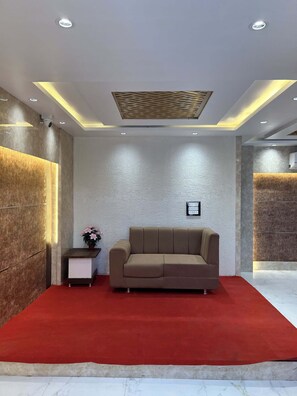 Sittområde i lobbyn