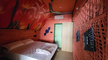 2 chambres, fer et planche Ă  repasser, Wi-Fi, draps fournis