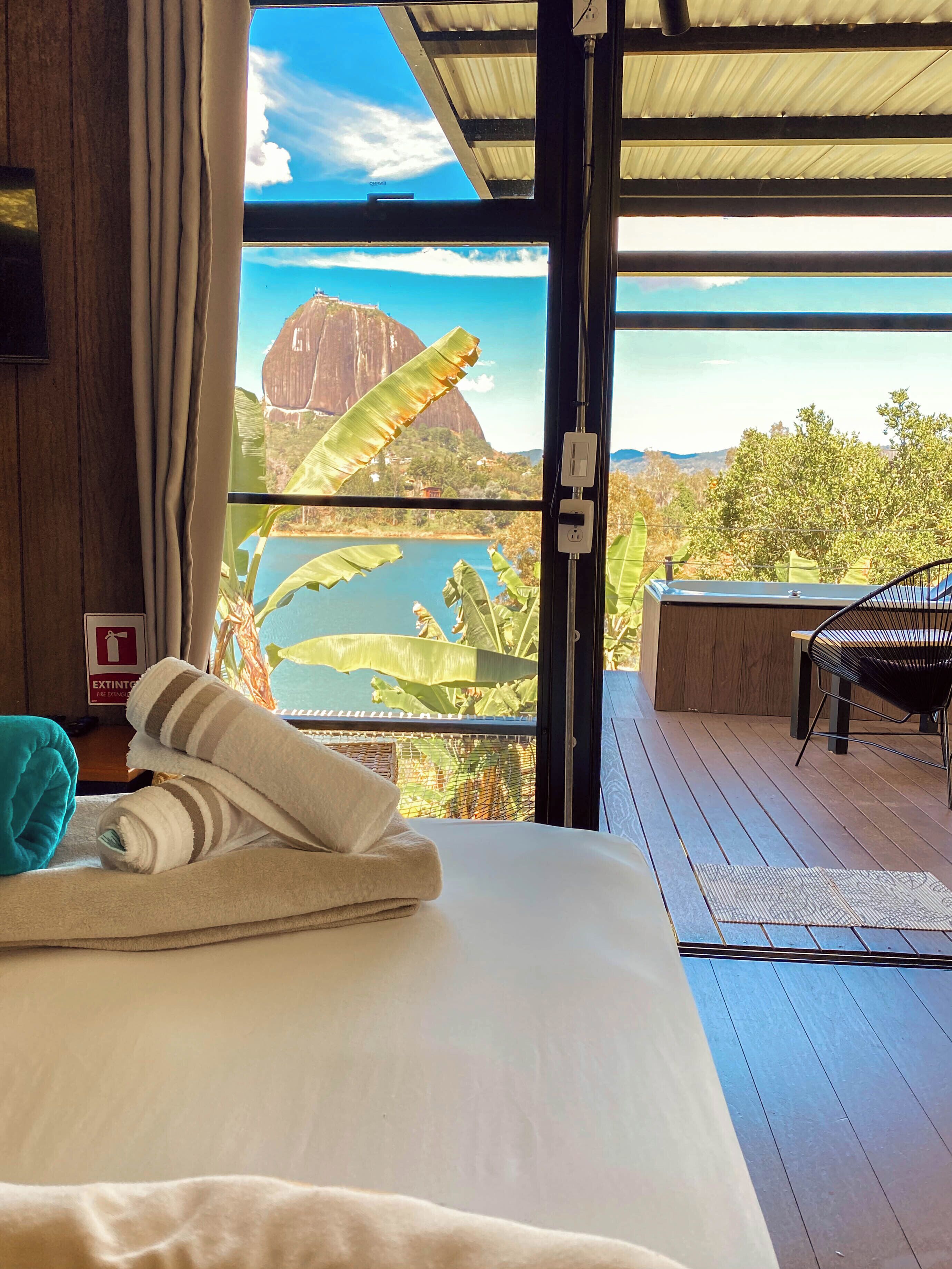 Casa de campo exclusiva, vista al lago | 1 habitación, wifi gratis y ropa de cama 