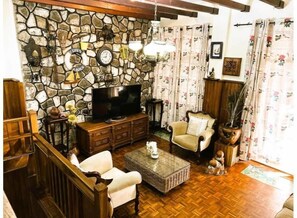 Flat-screen TV - Nice & Cozy House (Grand Baie)