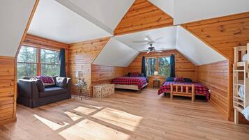 4 bedrooms, travel crib, free WiFi, bed sheets