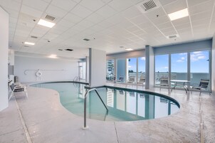 Indoor pool, 2 outdoor pools