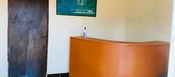 Kalifonia Guest House