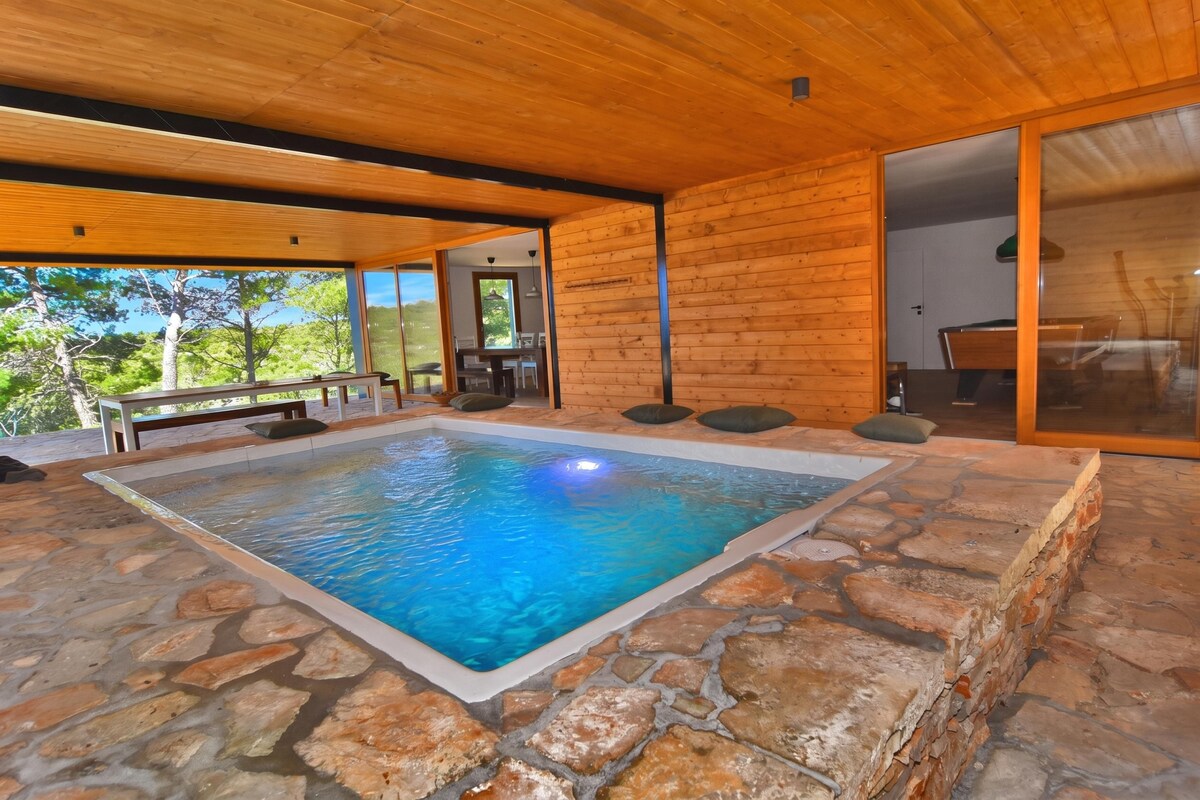 Family Villa, 4 Bedrooms, Microwave, Sea Facing (Villa Vela Baraka with private Pool)