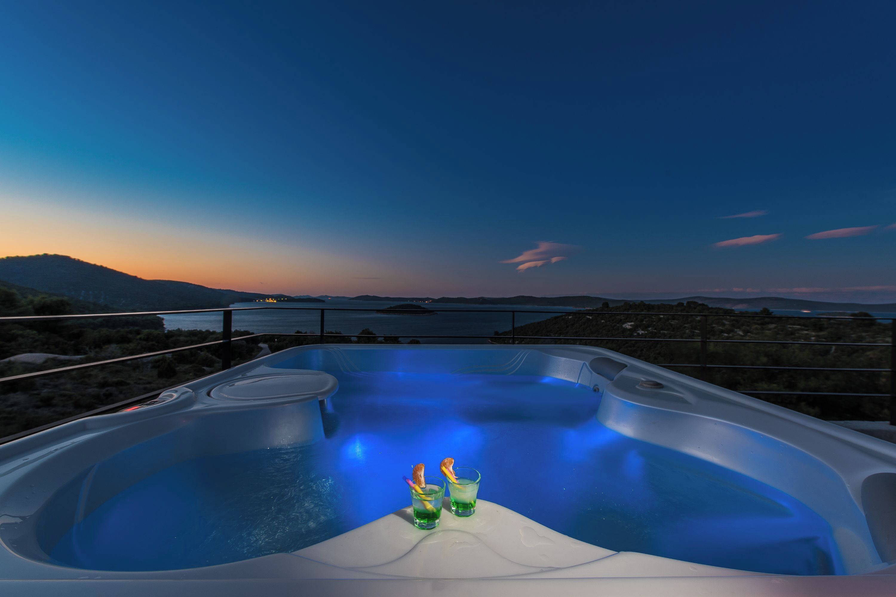 Family House, Multiple Bedrooms, Sea Facing (Villa Sun House) | Outdoor spa tub