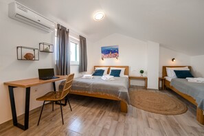 Familienvilla, 4 Schlafzimmer (Villa Kalista Istriana) | 4 Schlafzimmer, laptopgeeigneter Arbeitsplatz, Bügeleisen/Bügelbrett